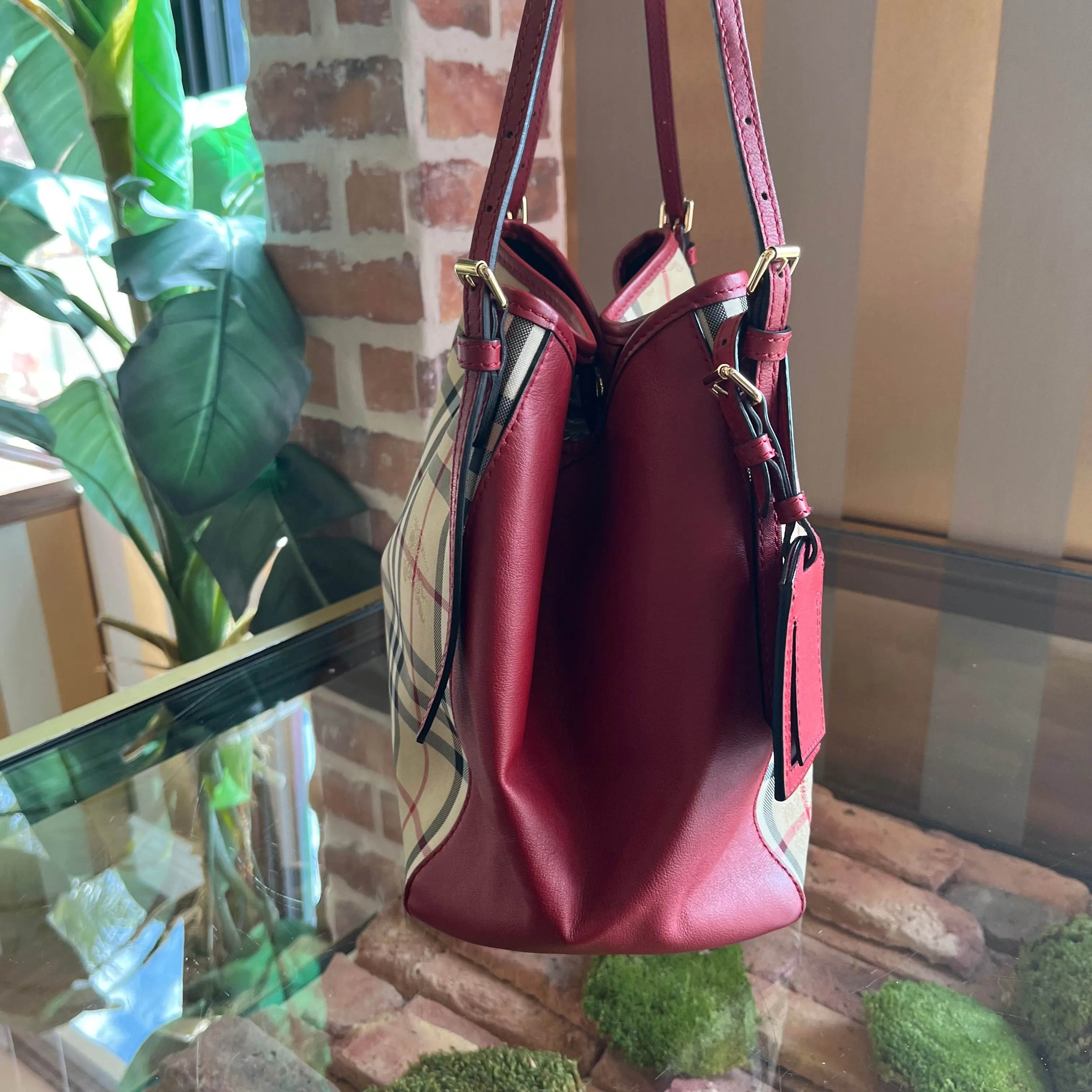 BURBERRY Horseferry Check Small Canterbury Honey Parade Red Tote