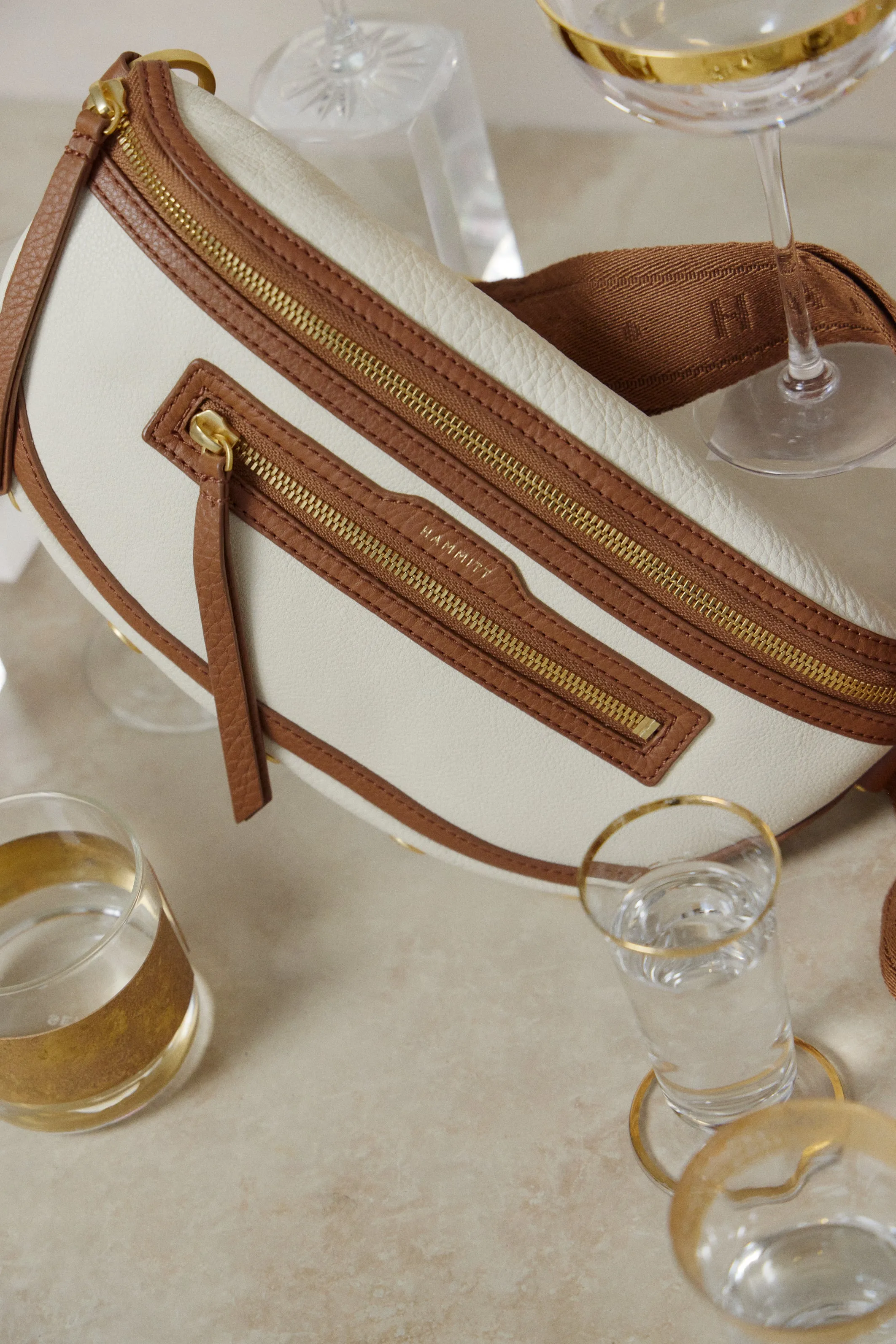 Charles Crossbody | Courtyard Cream/Brushed Gold | Med