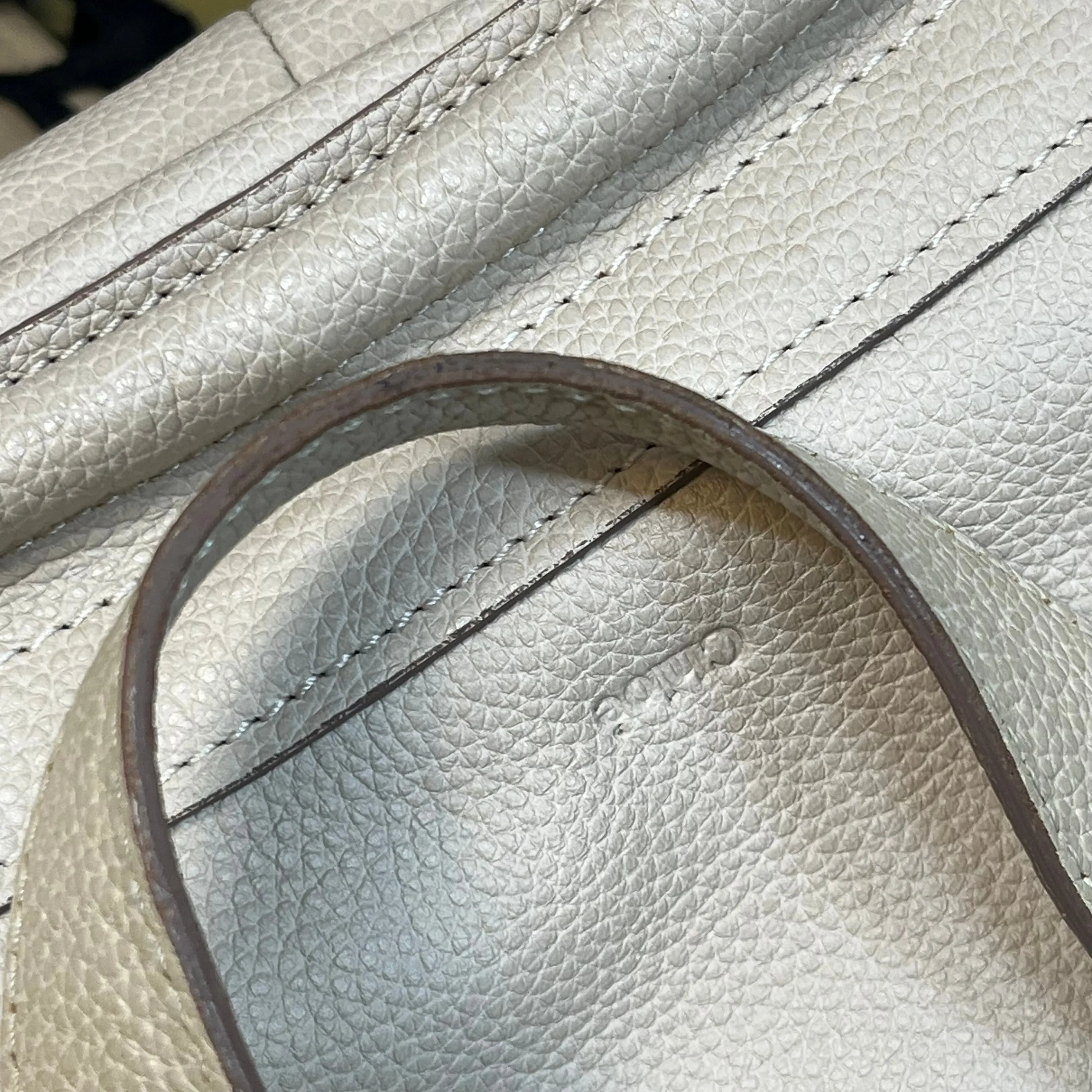 CHLOE Partay Medium Pebbled Leather Shoulder Bag