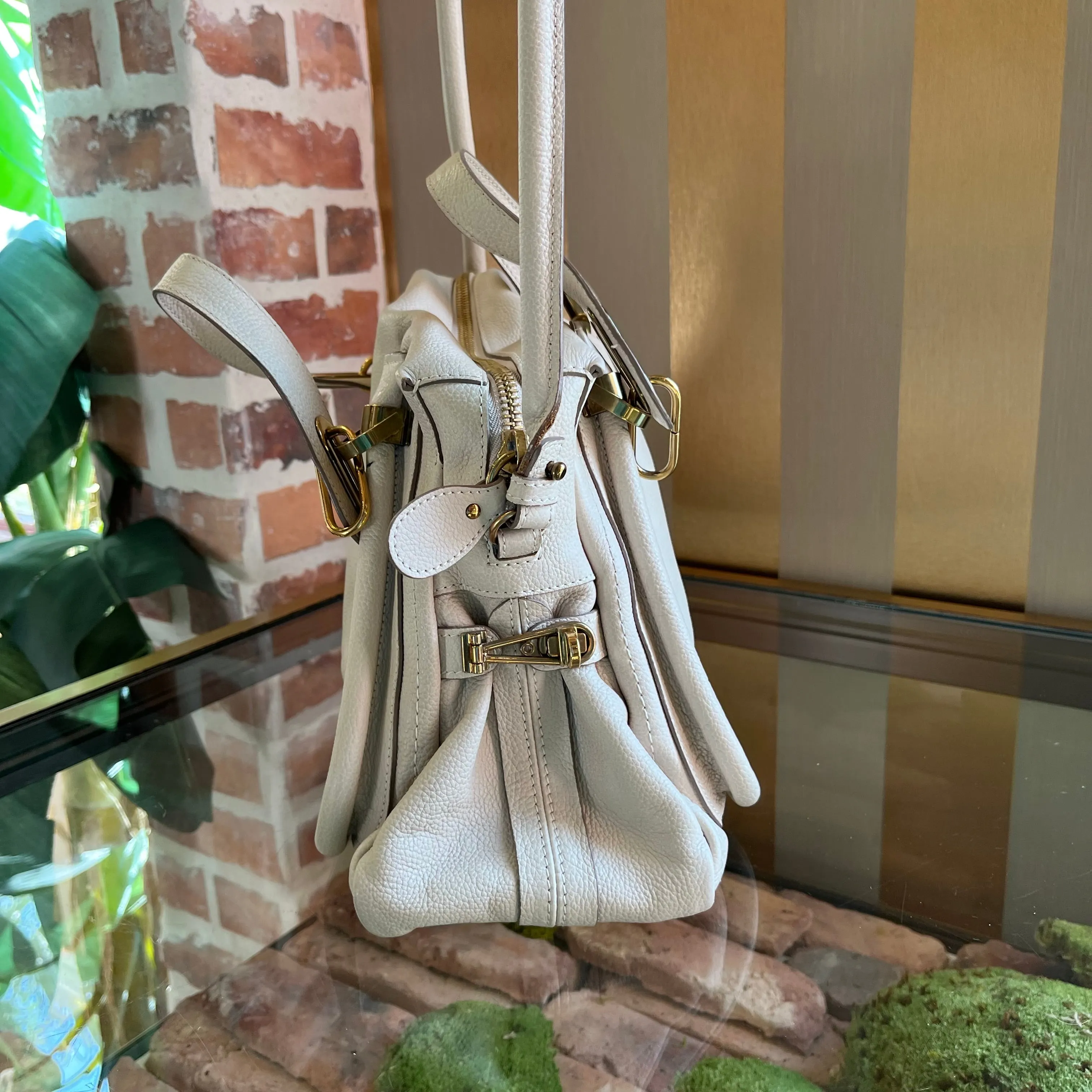 CHLOE Partay Medium Pebbled Leather Shoulder Bag