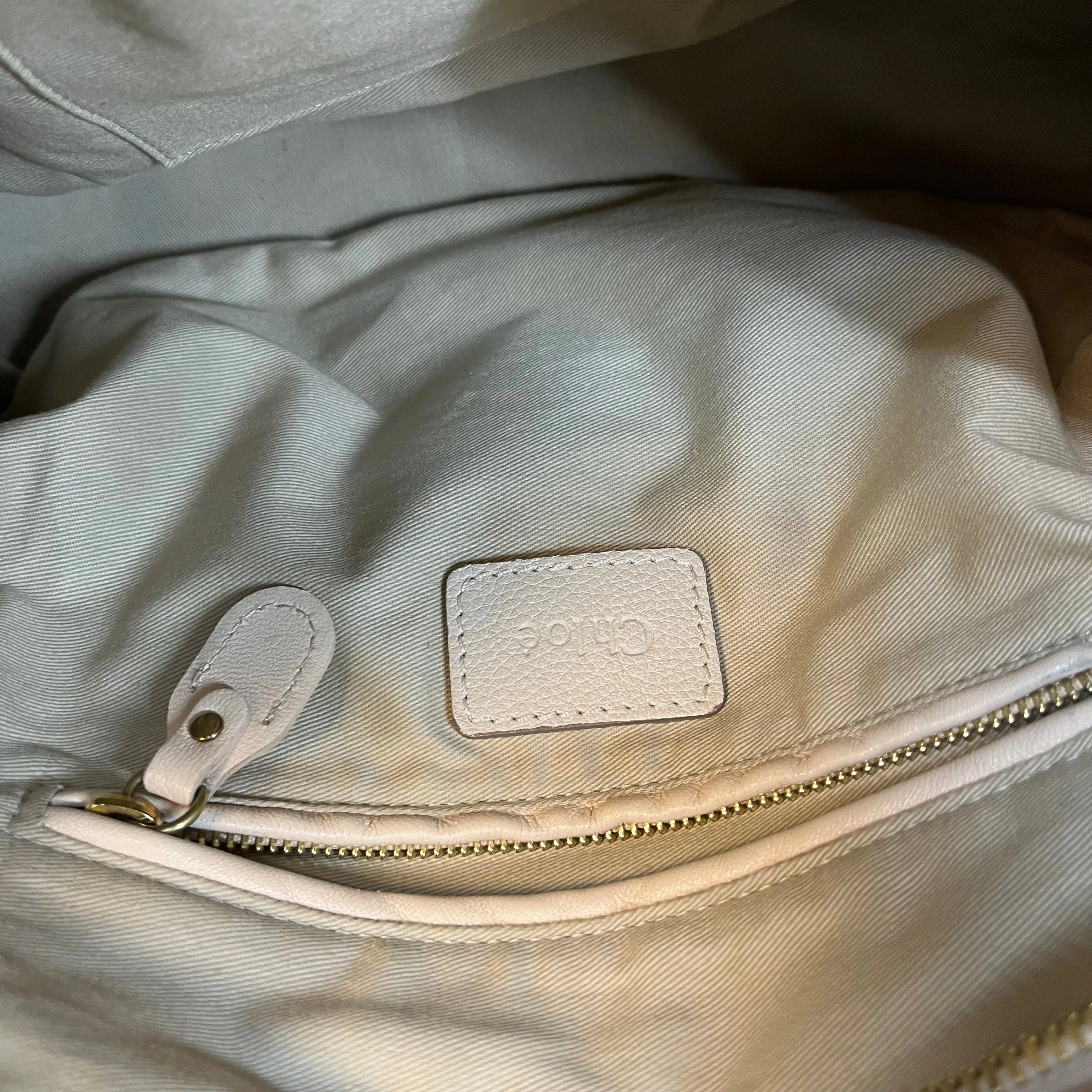 CHLOE Partay Medium Pebbled Leather Shoulder Bag