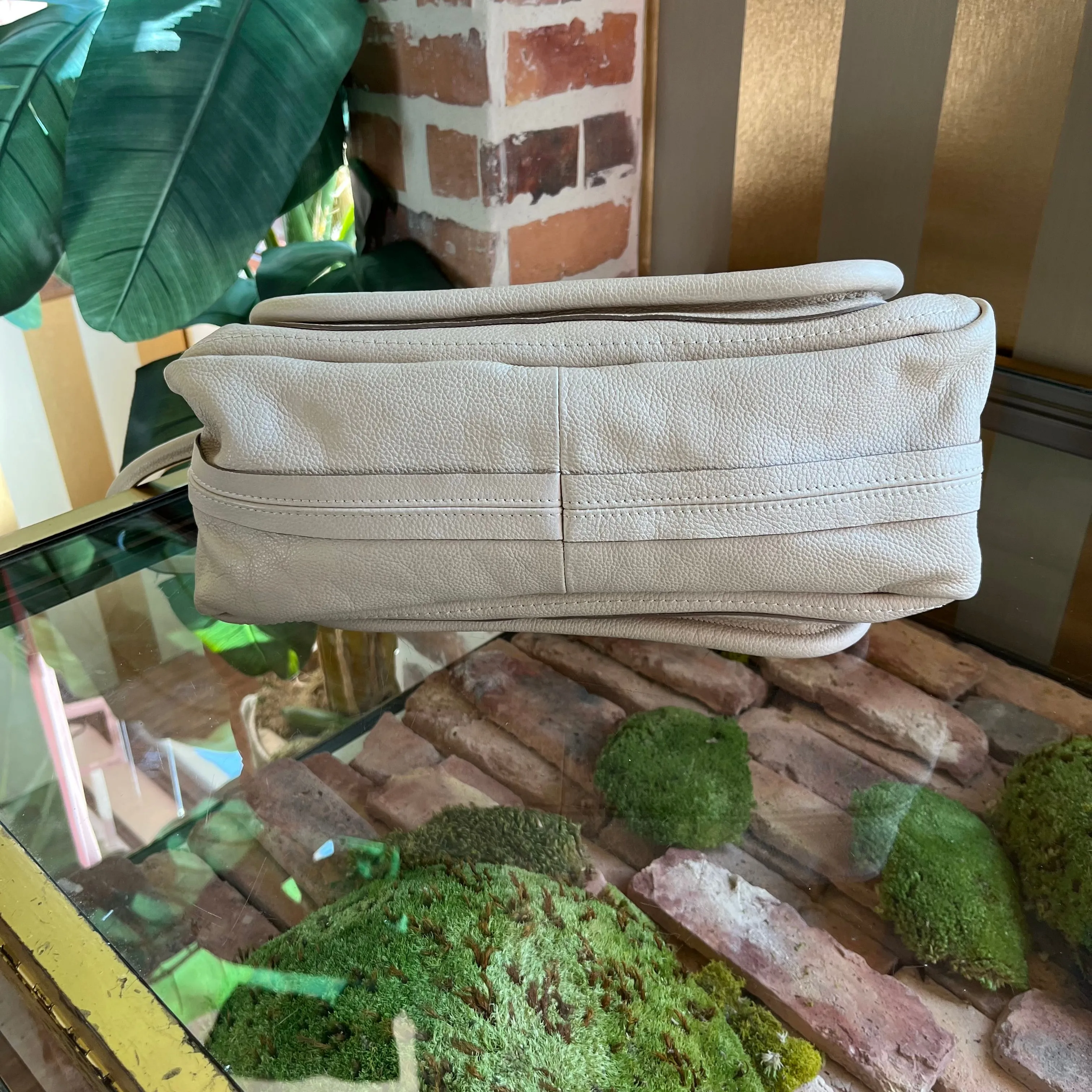 CHLOE Partay Medium Pebbled Leather Shoulder Bag