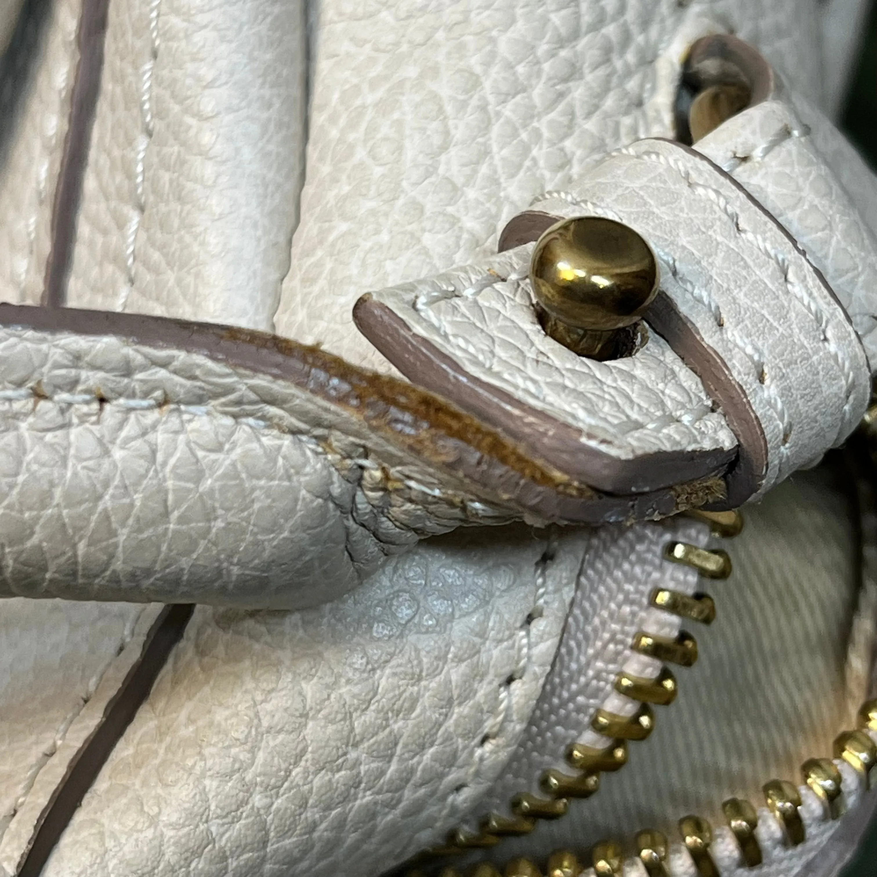 CHLOE Partay Medium Pebbled Leather Shoulder Bag