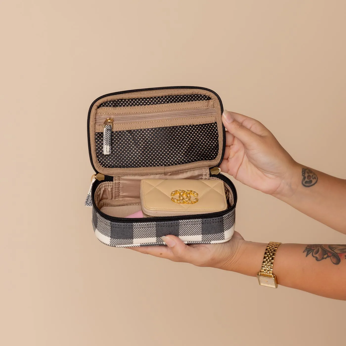 Handy Handle Case -- Black Gingham
