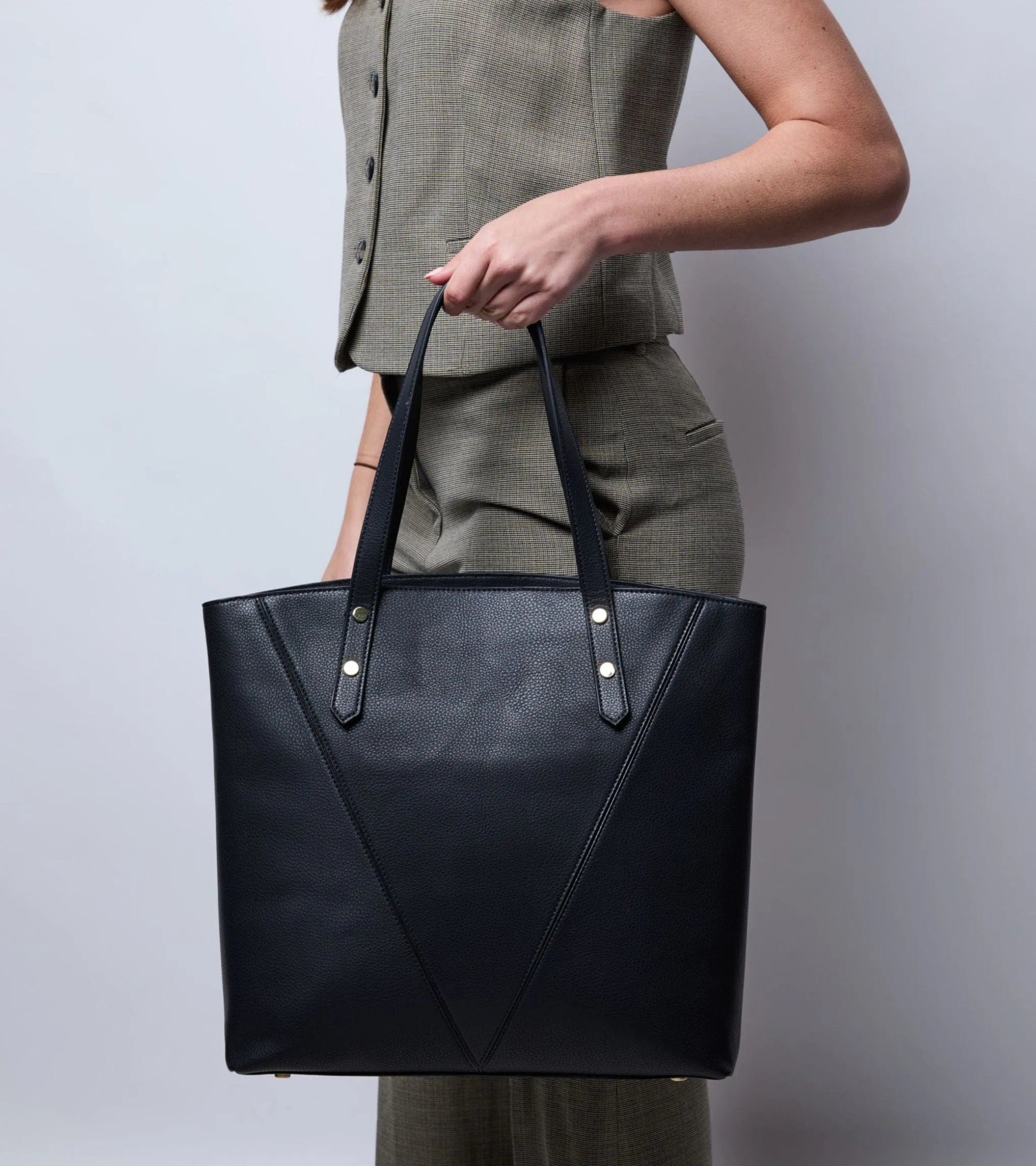 Honor Vegan Bio-Based Bamboo Leather Tote Bag | Black