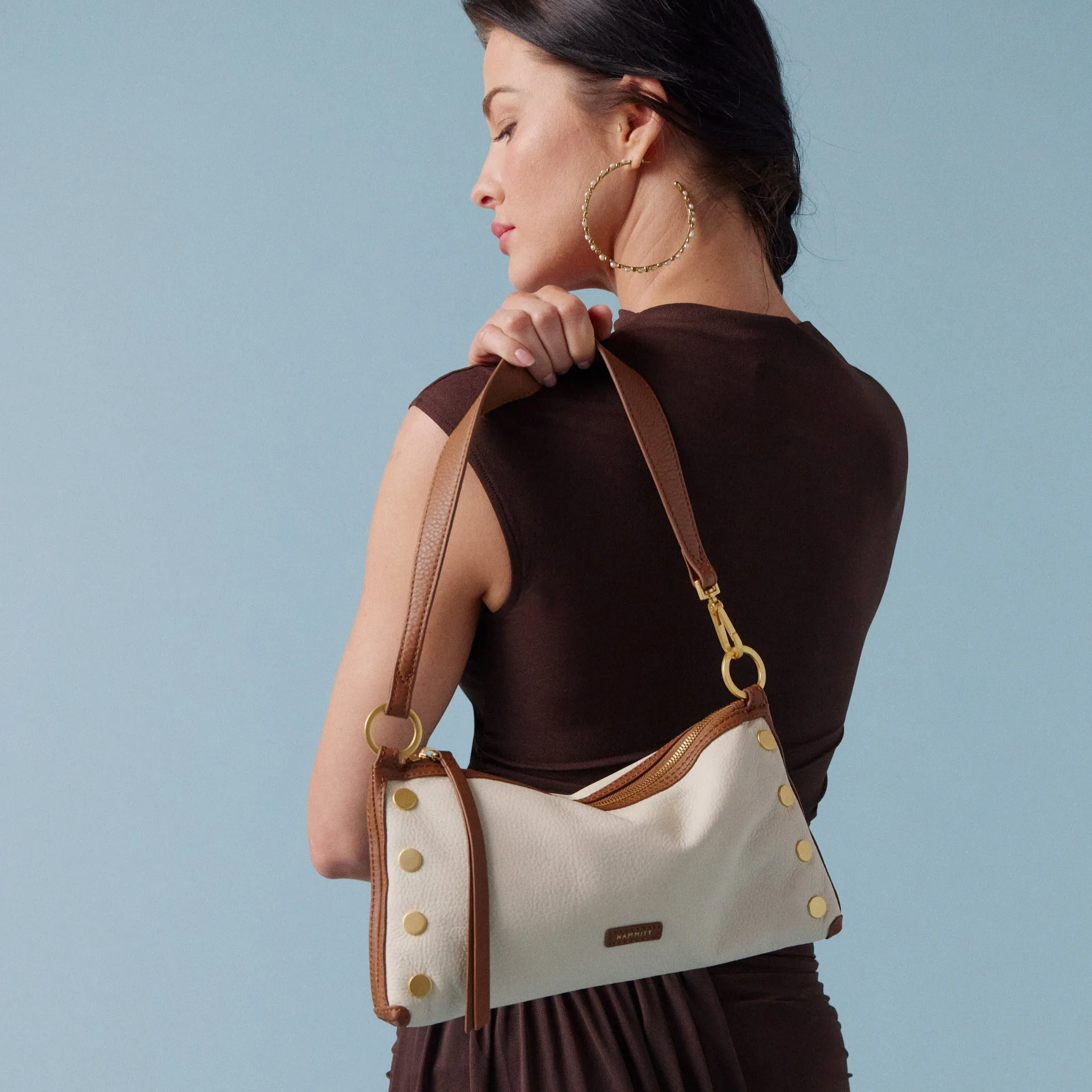 Kyle | Courtyard Cream/Brushed Gold