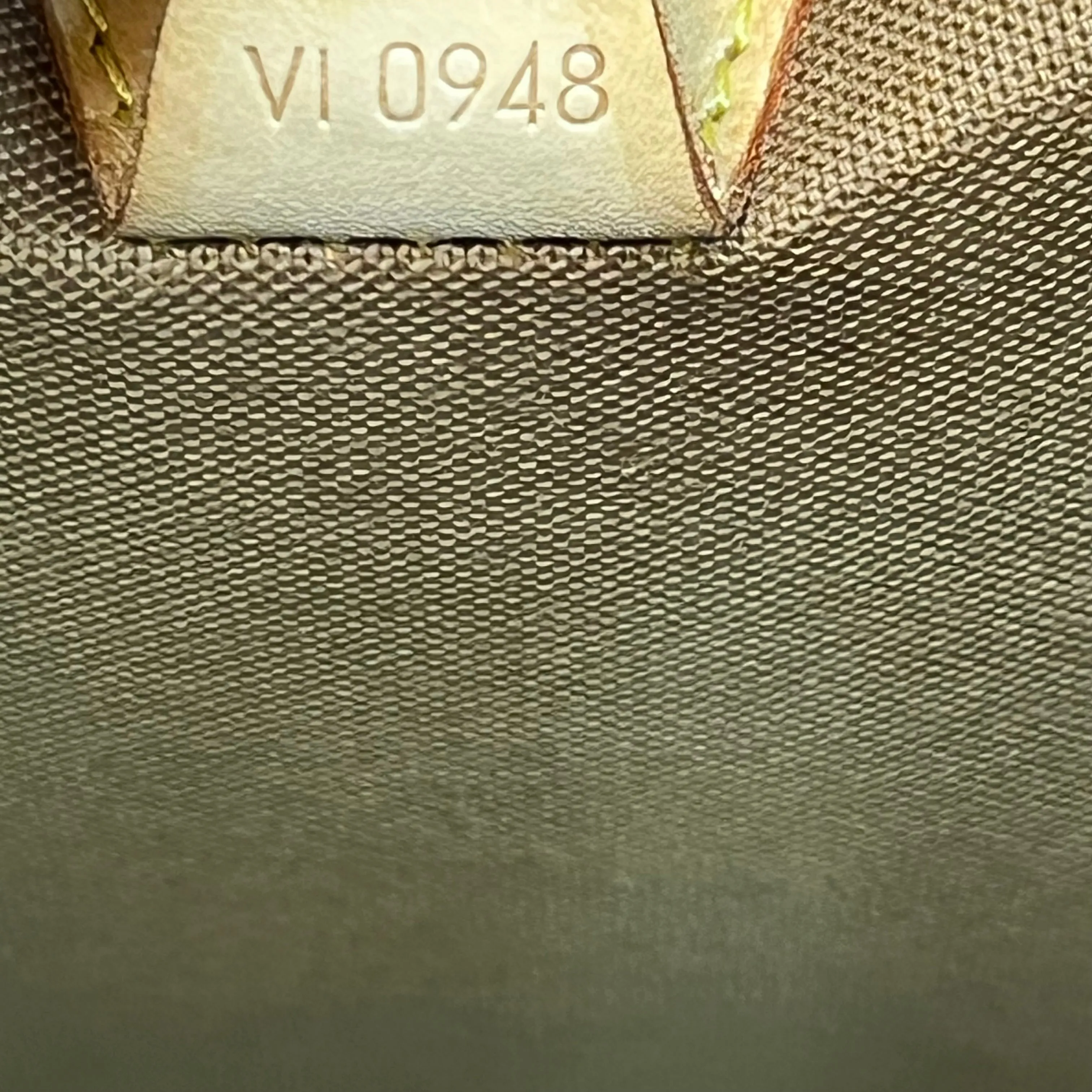 LOUIS VUITTON Ellipse GM Monogram Canvas Shoulder Bag