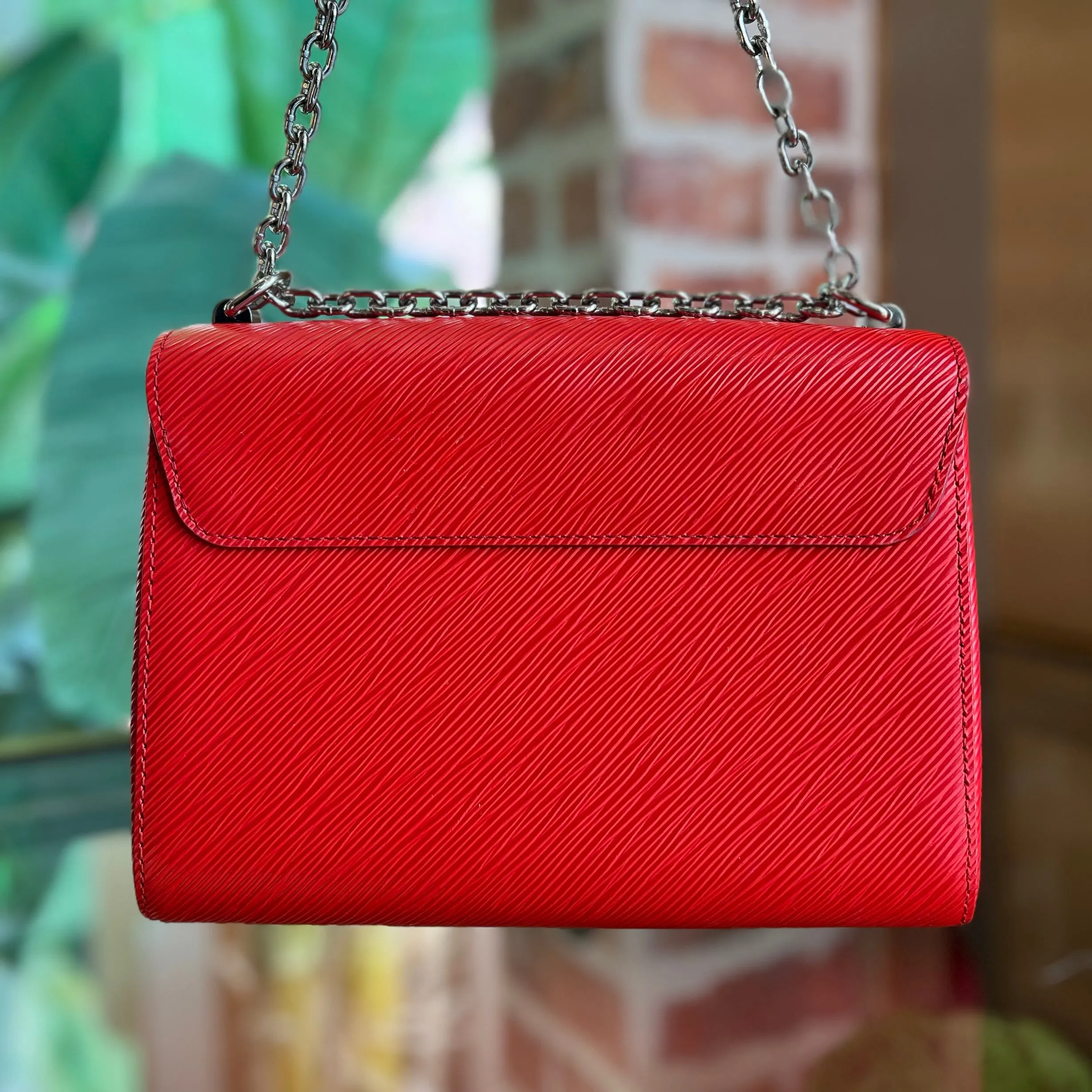 LOUIS VUITTON Twist MM Red Epi Leather Bag Coquelicot