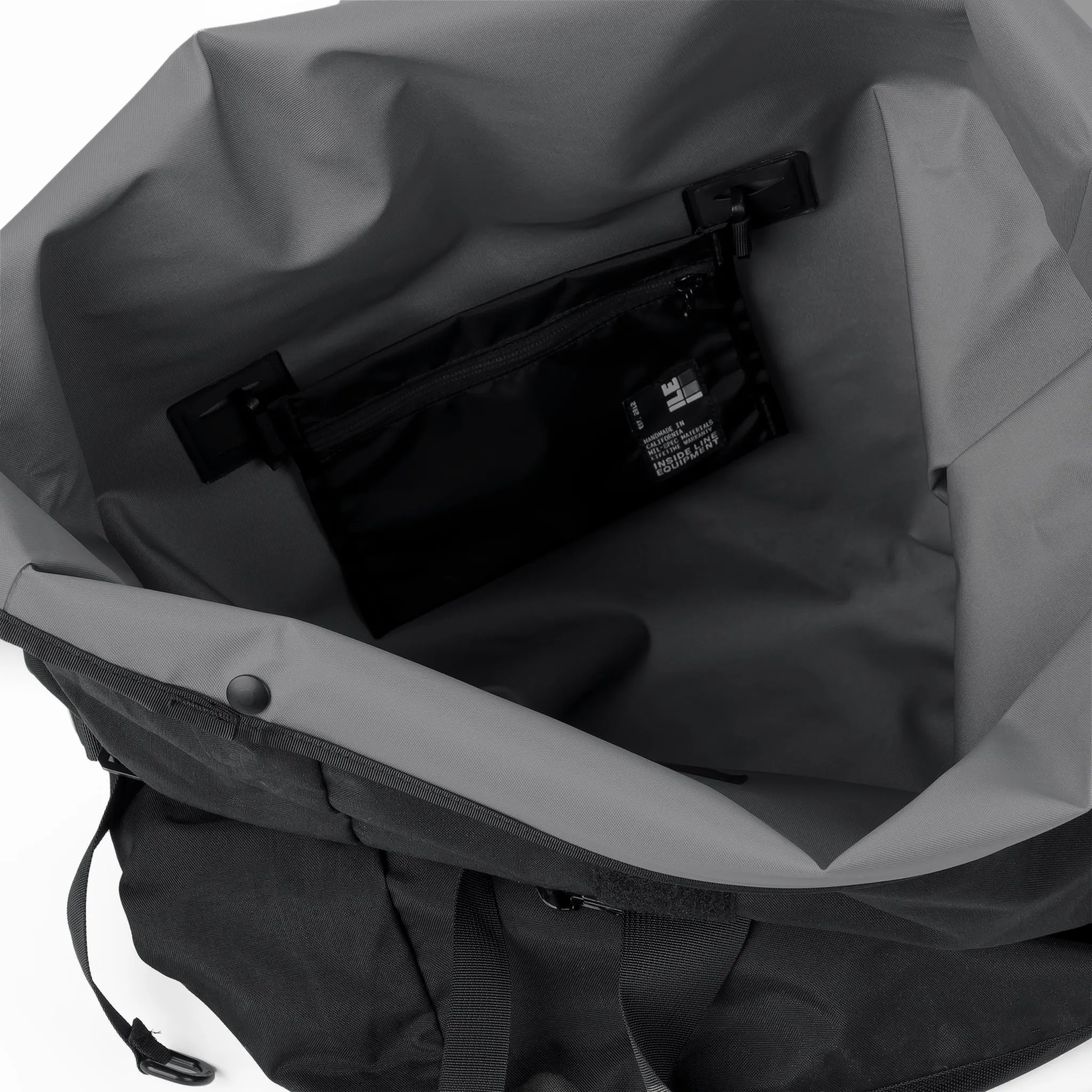 Roll-Top Duffle 40L