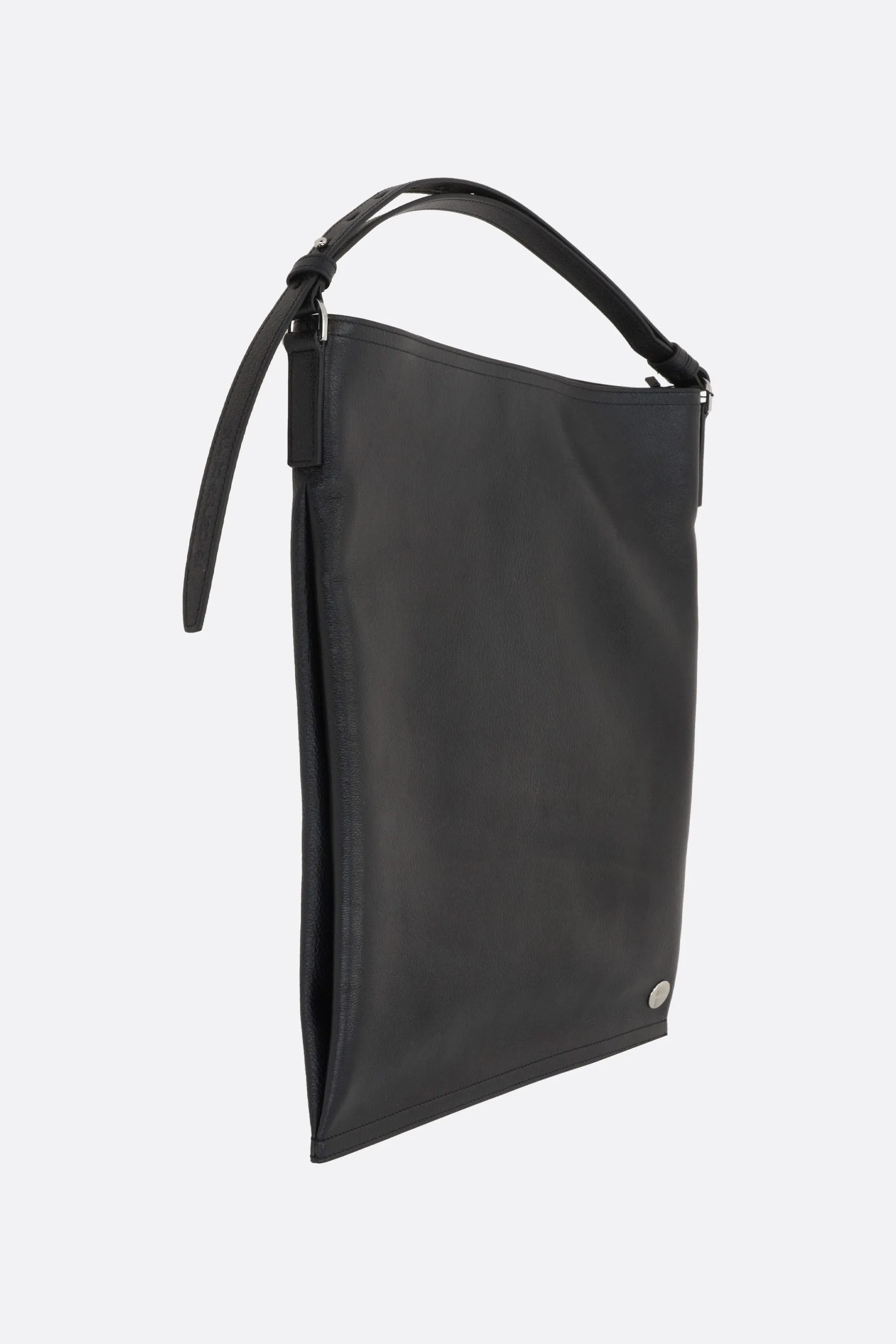 Sharp large hobo bag in grainy leather